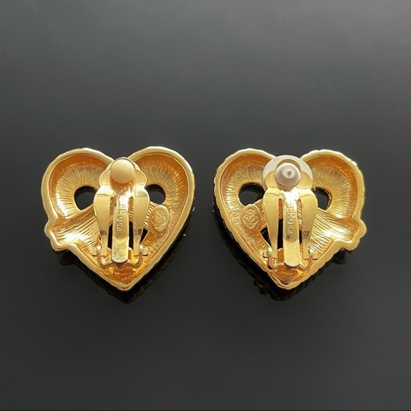 ✨ Vintage Signed Premier Heart Shape Clip On Earrings - Picture 3 of 3